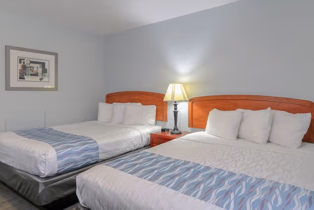 Room, 2 Queen Beds