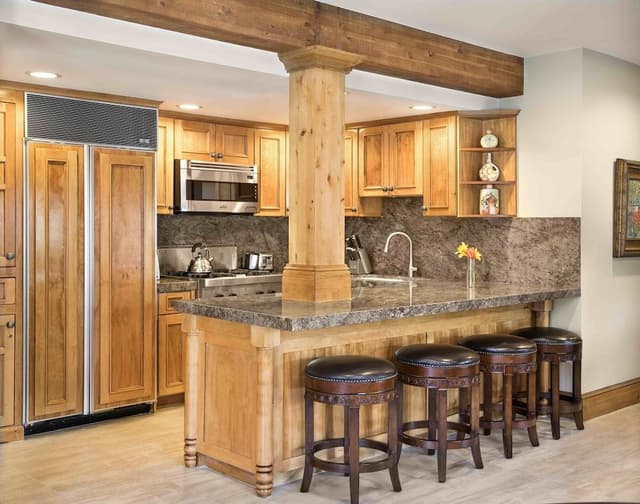 Suite, 3 Bedrooms