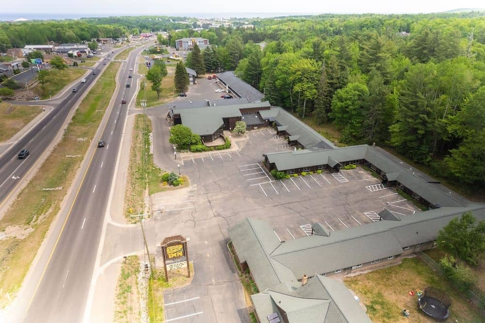 Cedar Motor Inn Cedar Motor Inn
