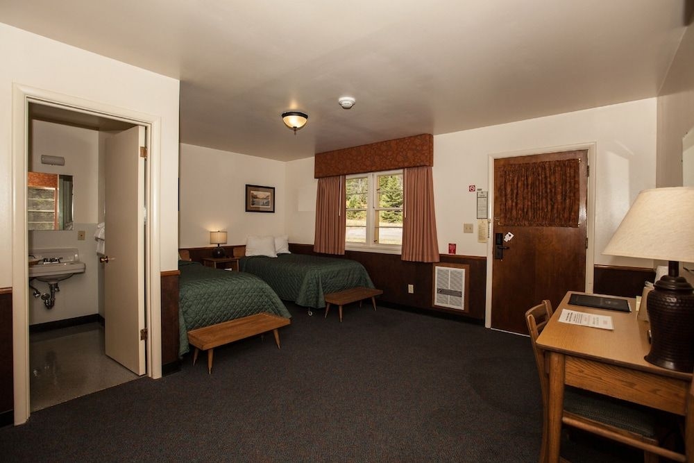 Rising Sun Motor Inn and Cabins4