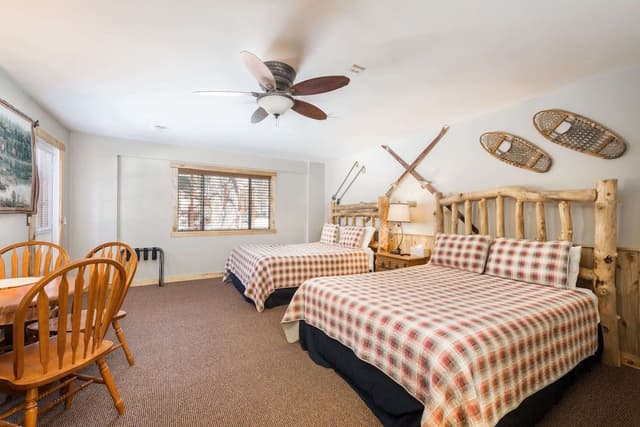 Standard Room, 2 Queen Beds