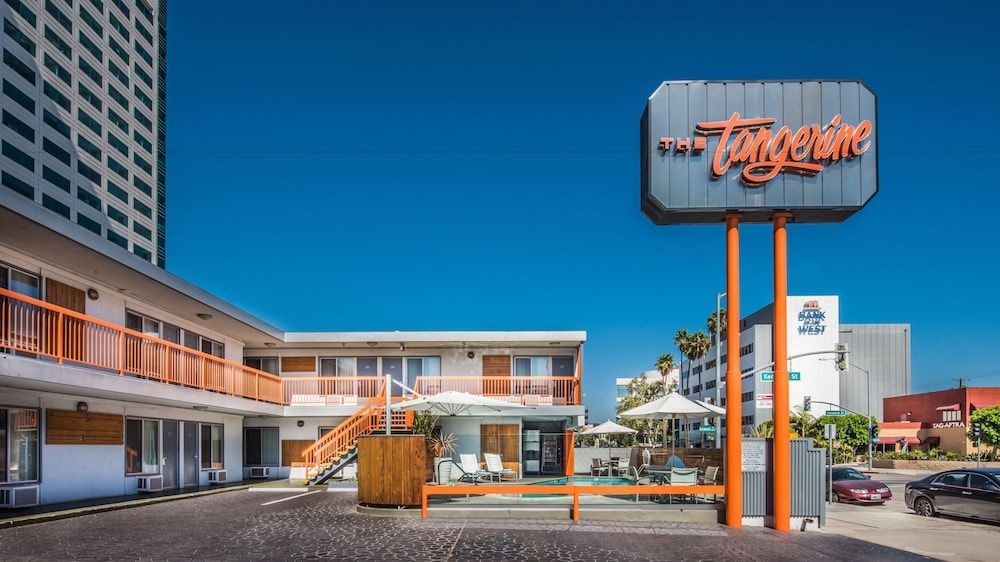 Tangerine Hotel4