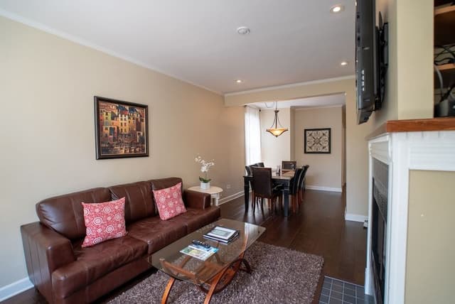 Standard Apartment, Private Bathroom (Village South #2)