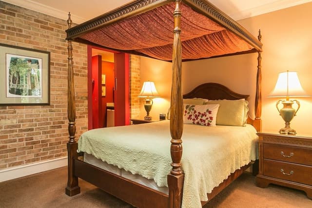 Suite, Non Smoking, Private Bathroom (Cottage or Suite)