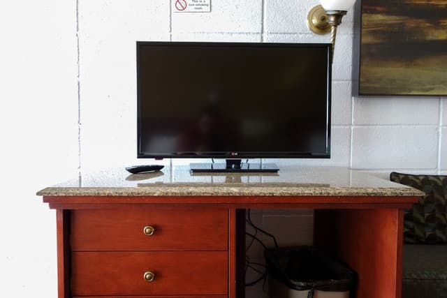 Standard Room, Smoking (King)