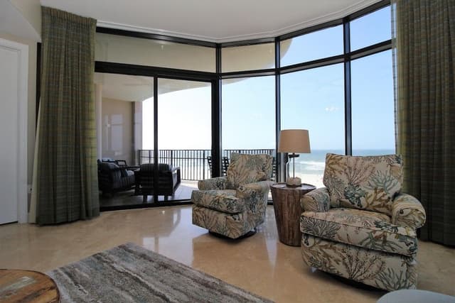 Condo, Multiple Beds (Capri 302)