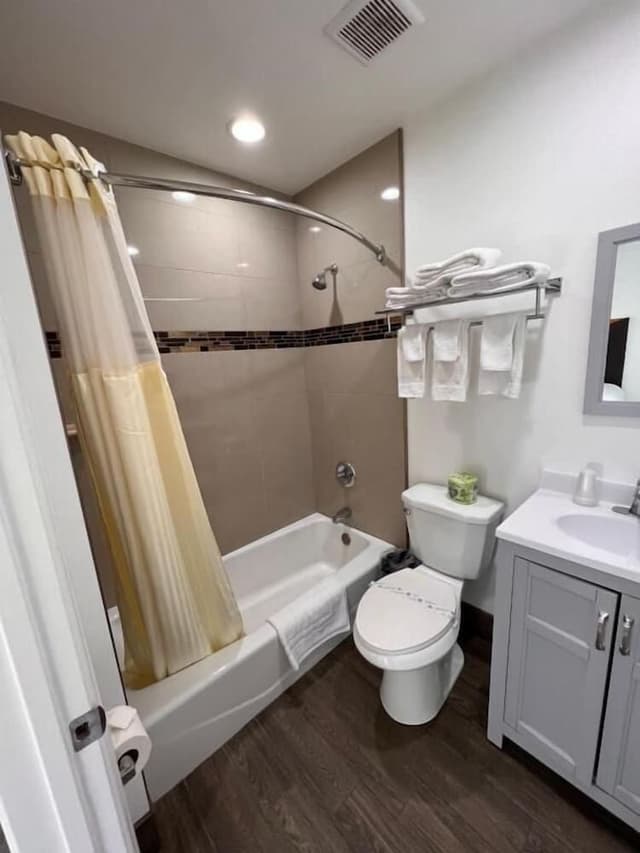 Standard Room, 2 Queen Beds