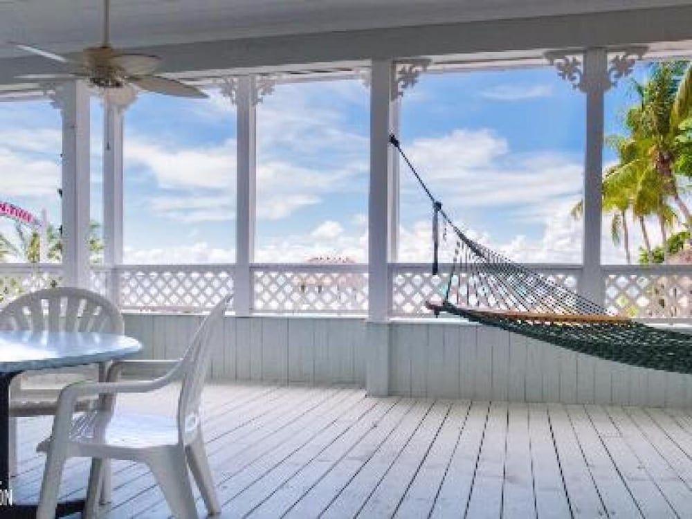 Amy Slate's Amoray Dive Resort3