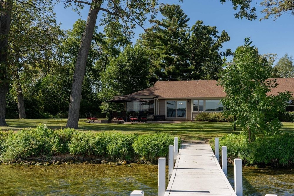 Lake Lawn Resort2