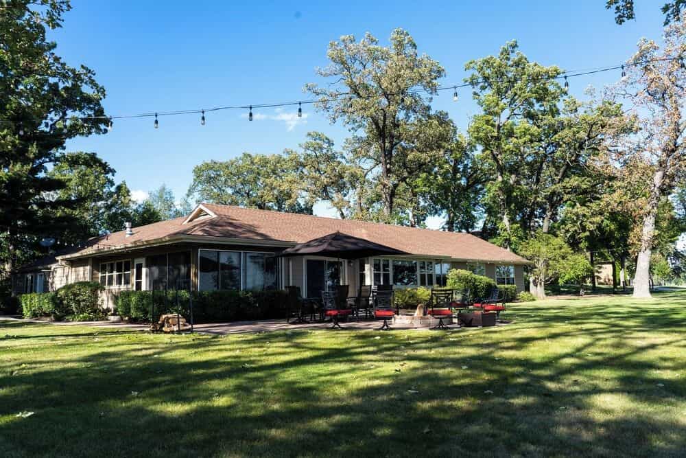 Lake Lawn Resort
