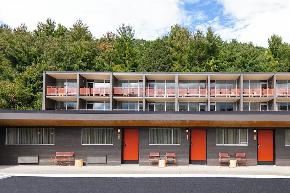 Greenes Motel Boone1