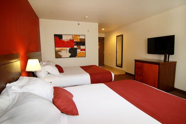 Room, 2 Queen Beds, Non Smoking