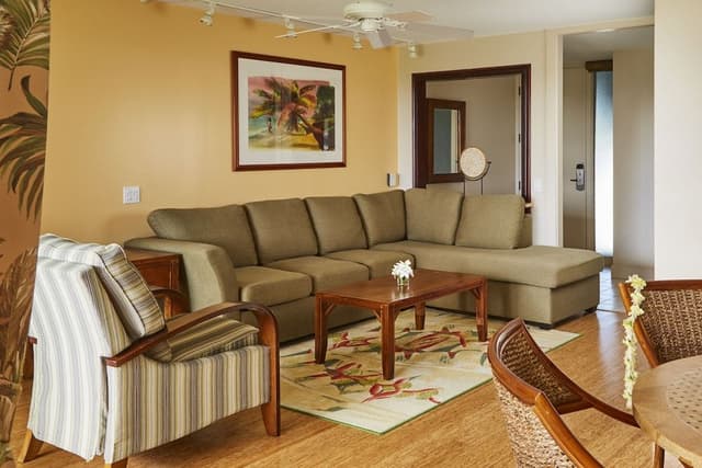 Premium Condo, 1 Bedroom, Kitchen, Garden View