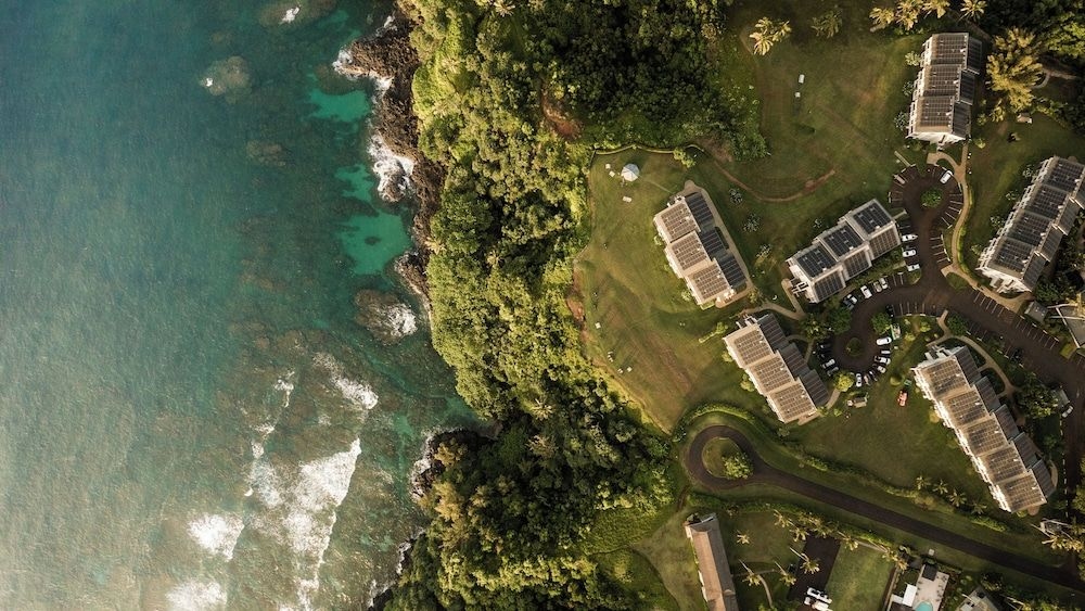 The Cliffs at Princeville3
