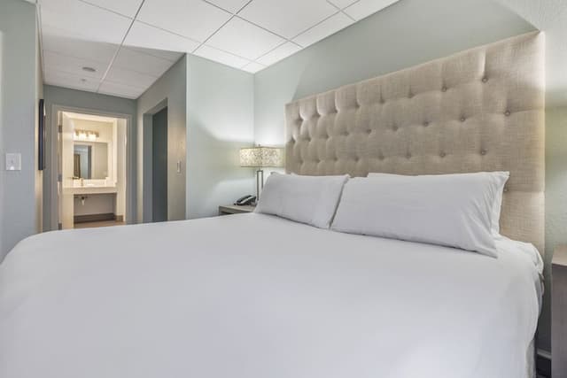 Cherry Tree Family Suite