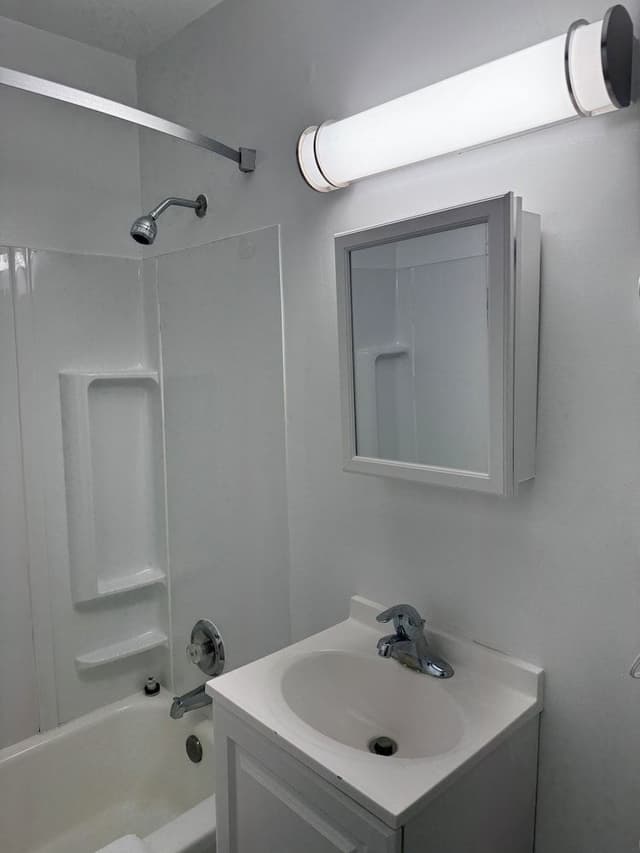 Standard Double Room, 2 Double Beds (The Lodge)