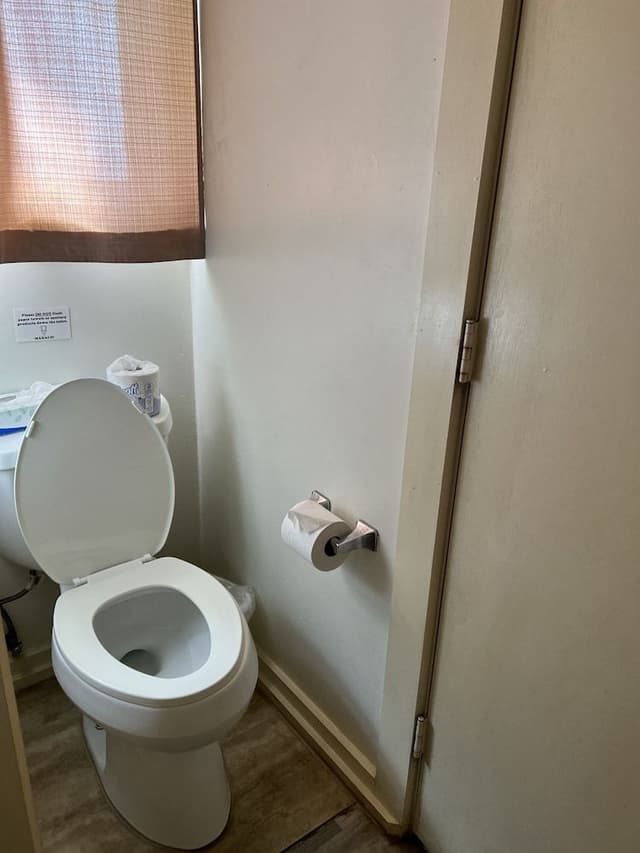 Deluxe Studio