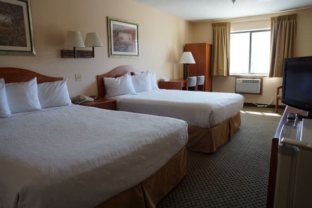 Standard Room, 2 Queen Beds