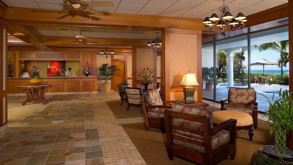 Lahaina Shores Beach Resort Lahaina Shores Beach Resort