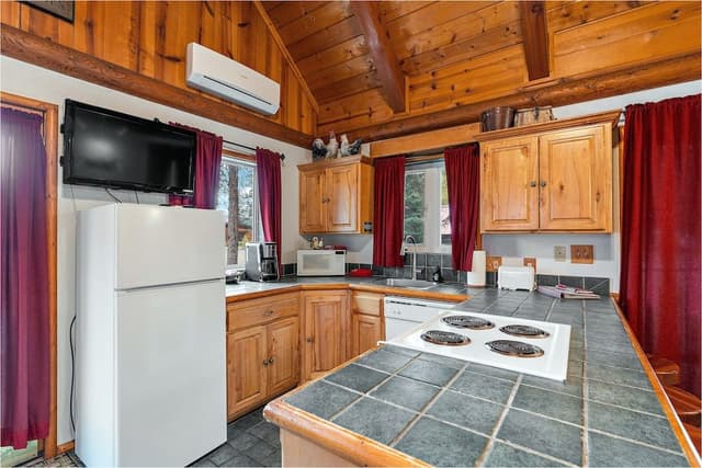 Sockeye salmon bungalow