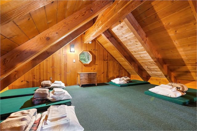 Sockeye salmon bungalow
