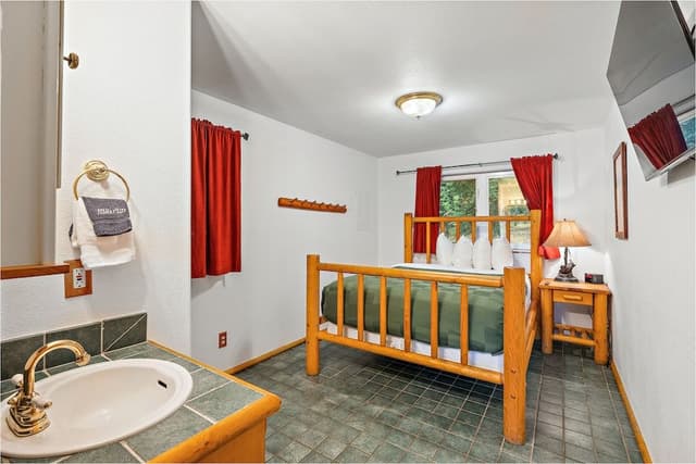 Sockeye salmon bungalow