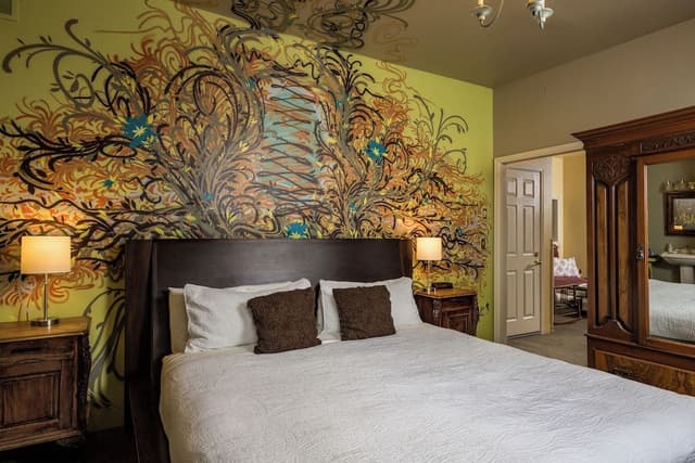 Local Artist Suite #3