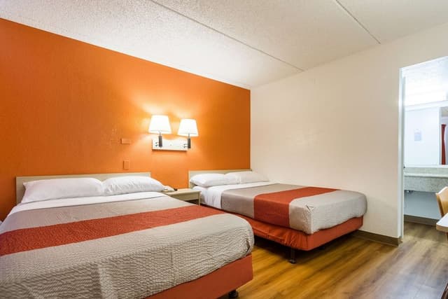 Standard Room, 2 Double Beds, Non Smoking