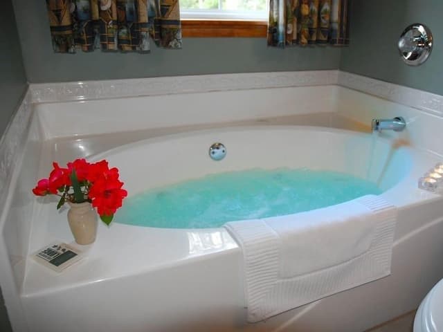 Superior Double Room, Ensuite (Quinn Mountain Suite)