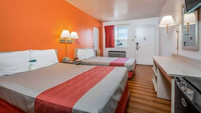 Standard Room, 2 Double Beds, Smoking