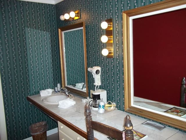 Deluxe Room, 2 Queen Beds