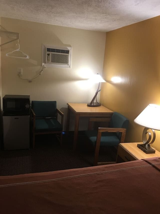 Standard Room, 1 Queen Bed, Smoking