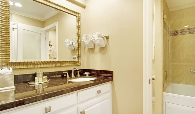 Deluxe Room, 1 King Bed