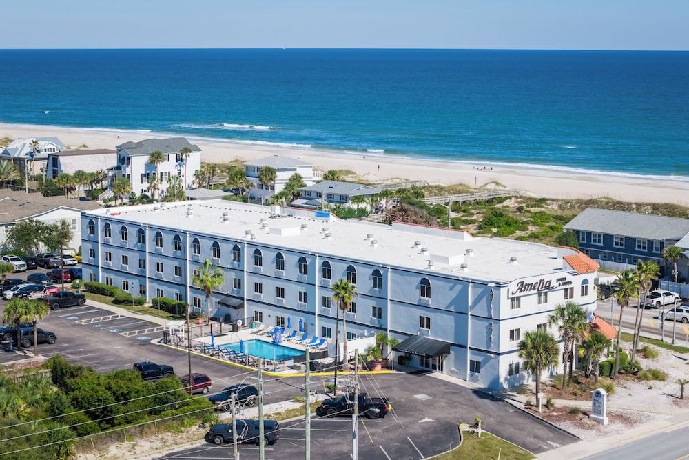 Amelia Hotel at the Beach3