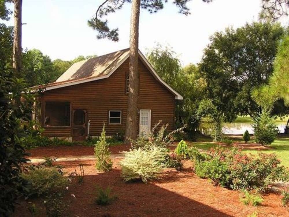 Shalom House Bed and Breakfast Shalom House Bed and Breakfast