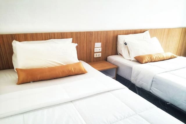 Deluxe Twin Room, Balcony