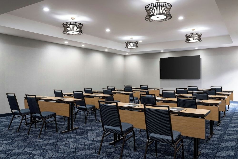 คอร์ทยาร์ดบายแมริออท คลีฟแลนด์ บีชวูด (Courtyard by Marriott Cleveland Beachwood)3
