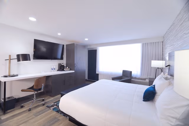King Room with Gulf View - Non Smoking