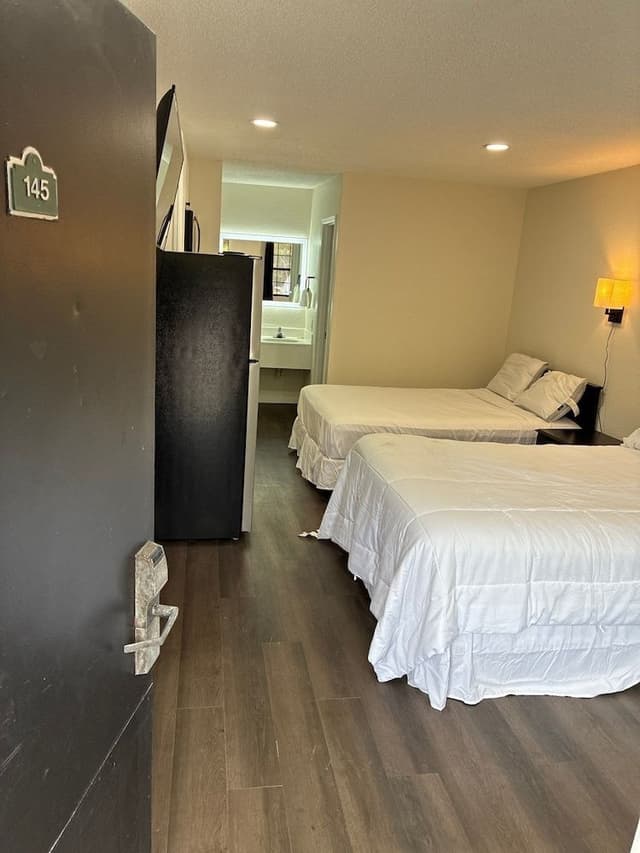 Basic Double Room