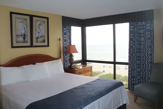 Condo, 2 Bedrooms, Oceanfront