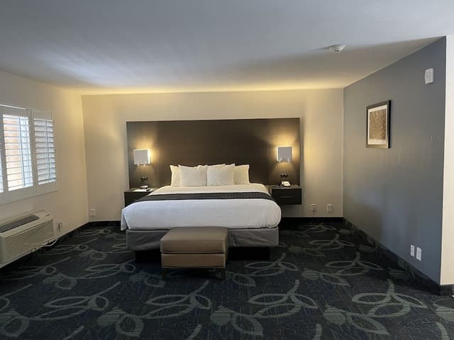 King Suite with Balcony and Sofa Sleeper