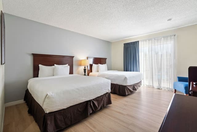 Double Room, Pool Access