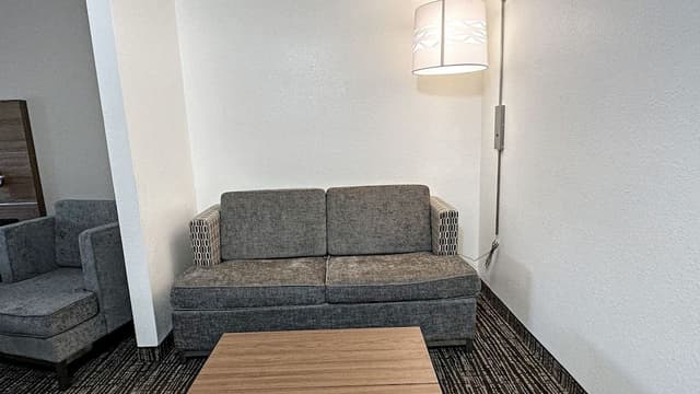 Deluxe Single Room