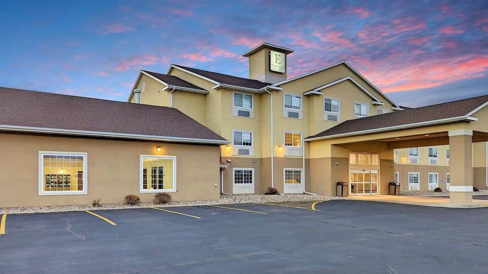 Estherville Hotel & Suites Estherville Hotel & Suites