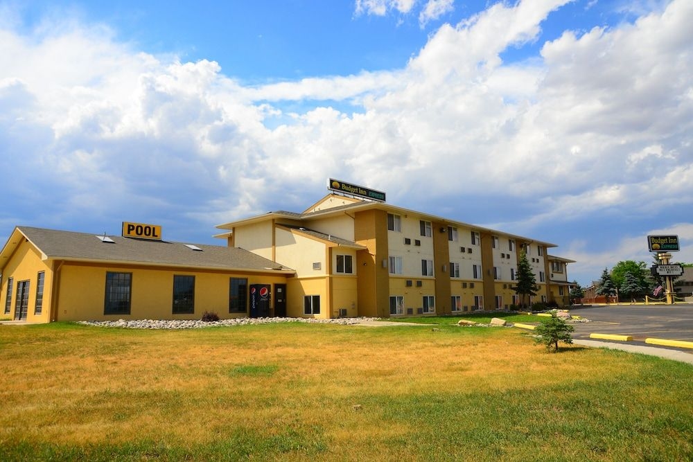 Budget Inn Express3