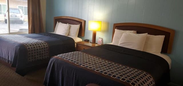 Standard Double Room, 2 Double Beds, Smoking