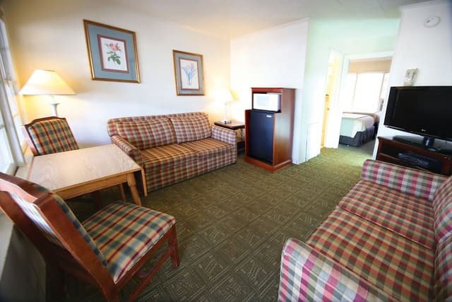 Inlet Suite Two Double Beds
