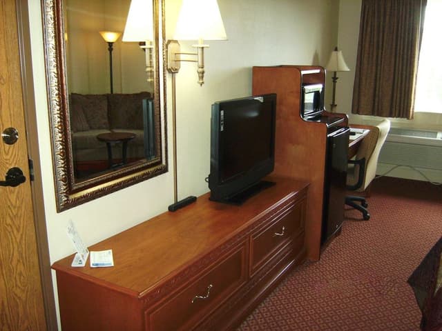 Deluxe Room, 1 King Bed, Non Smoking