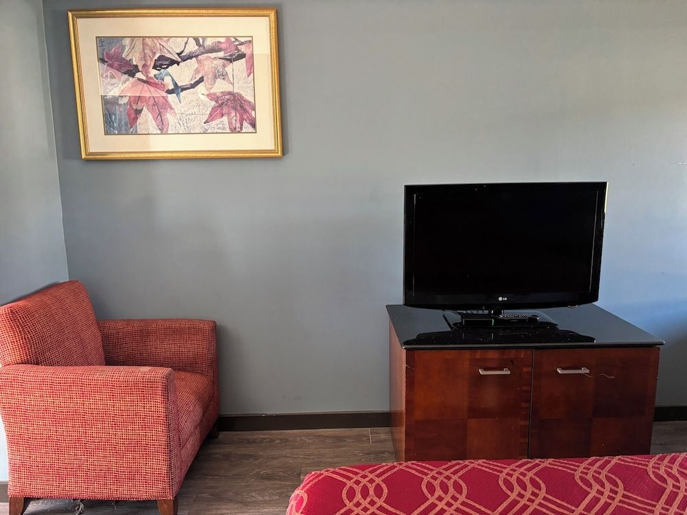 Budget Inn Express0