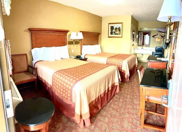 Standard Room, 2 Double Beds, Non Smoking